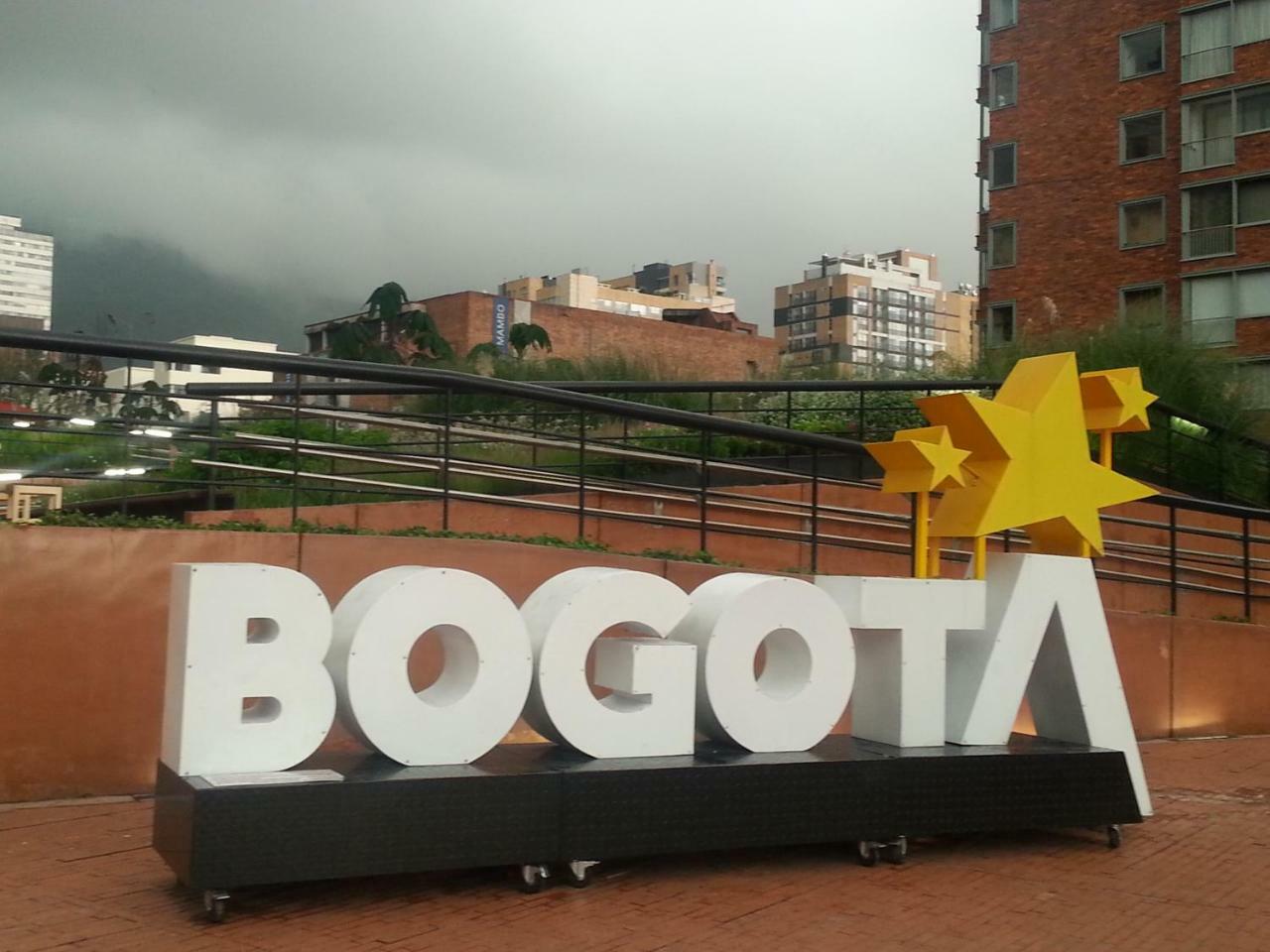 A Bogota On Holidays By Open - Hotel Cas-Embajada Americana Екстериор снимка